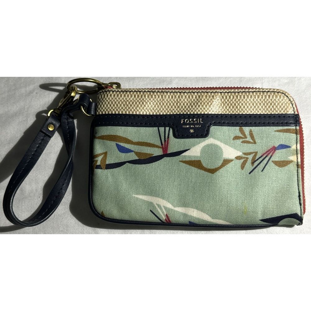 Fossil Women's Green and Navy Wristlet